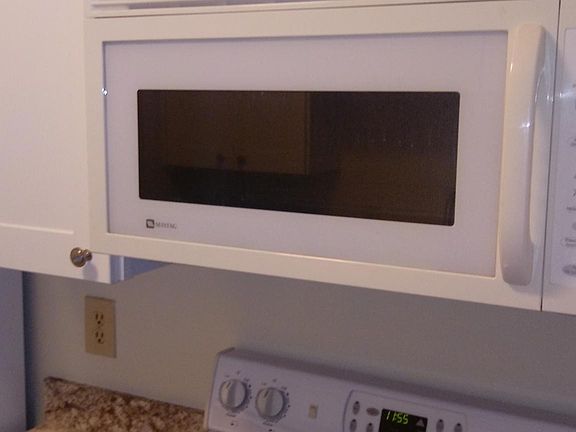 2nd image of 539 Pineland Cir APT 102