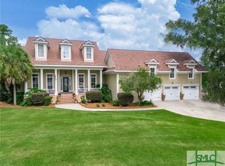 214 E Point Dr, Savannah, GA 31410