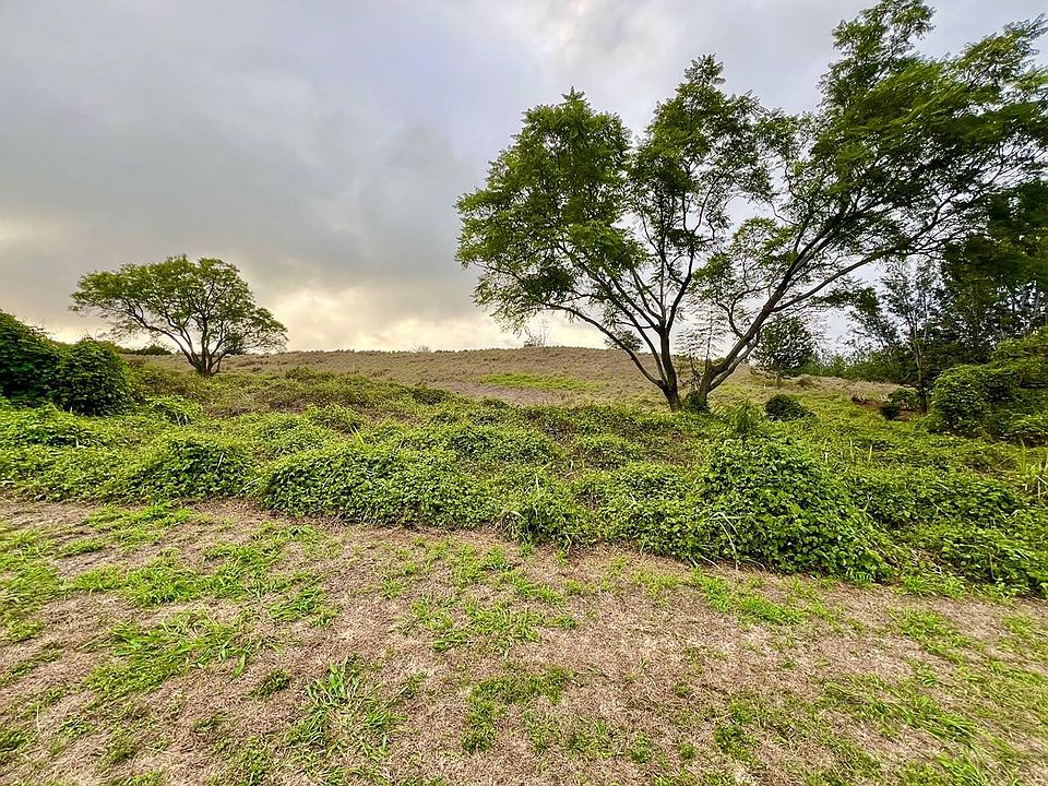 1st image of Puu Kamanu Ln Lot 16
