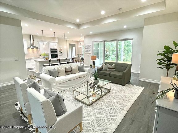 2nd image of 4774 Hickory Oak Dr