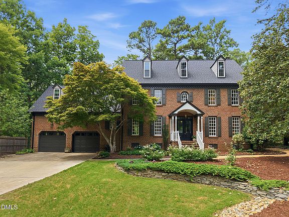 2nd image of 7305 Bay Hill Ct