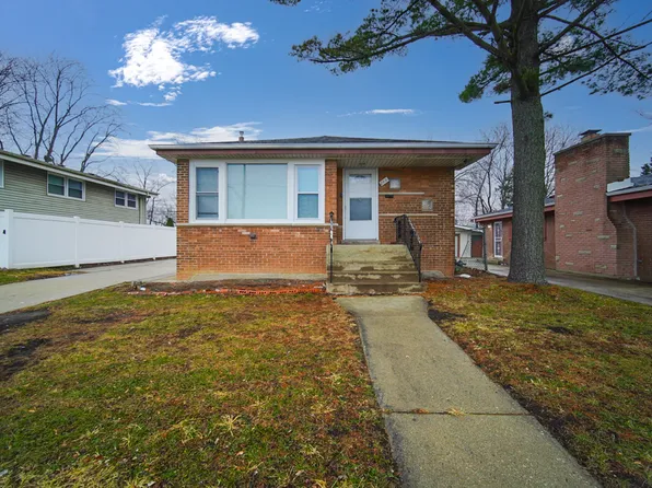 295 E Joe Orr Rd, Chicago Heights, IL 60411