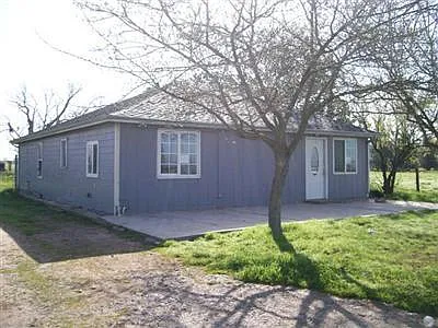 26366 Graham Rd photo 1