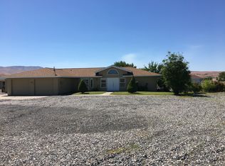 706 Desert Aire Dr SW, Mattawa, WA 99349