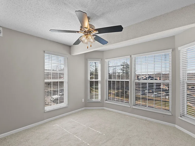 Willowbend — Photo 106