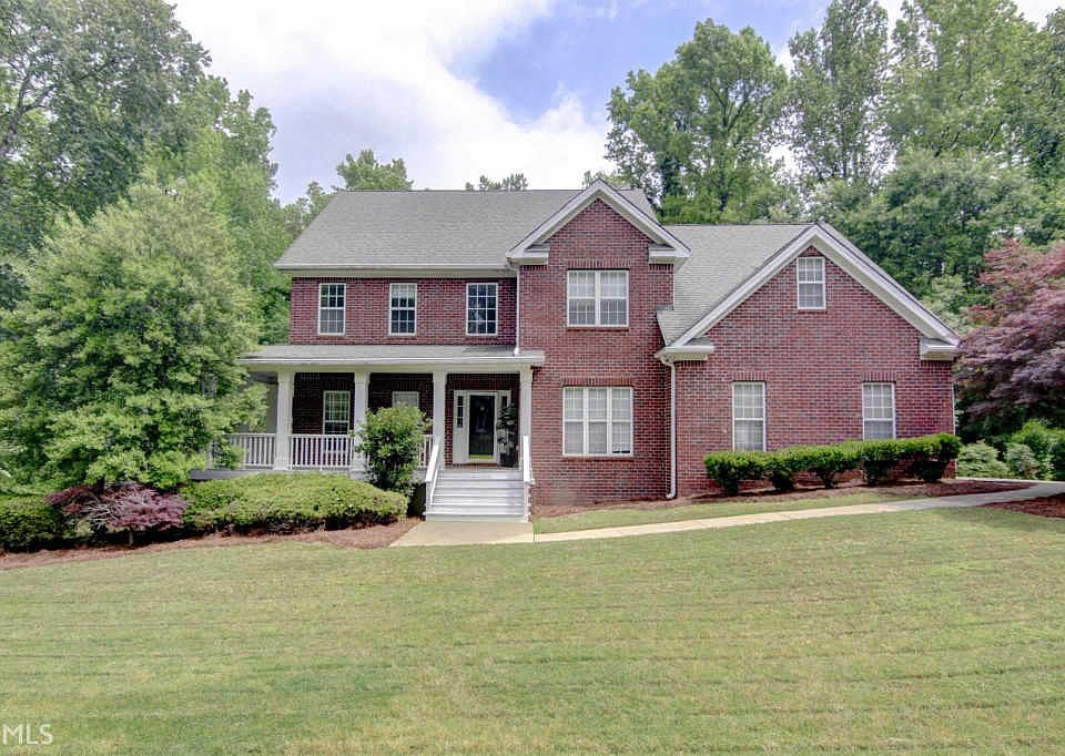 1st image of 135 Pennbrooke Dr