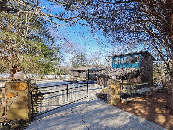 3rd image of 1228 Quandary Lake Ln