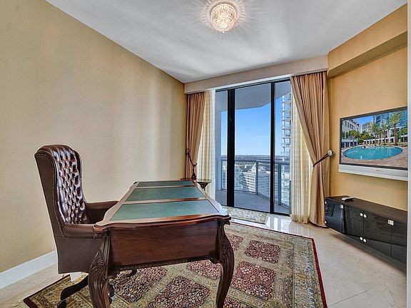 5th image of 333 Las Olas Way #3305