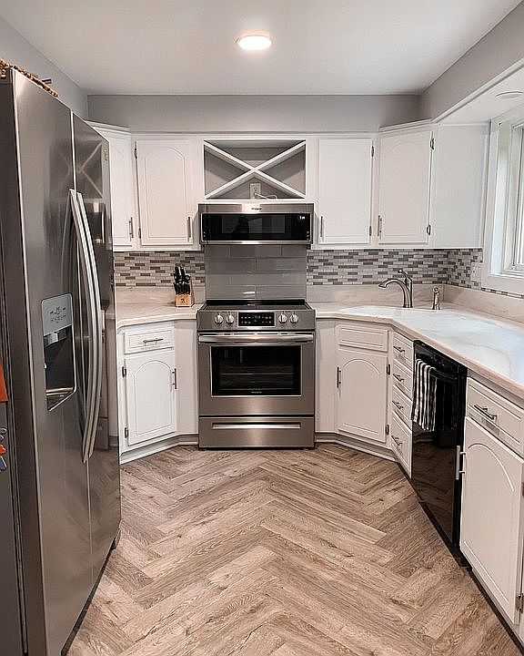 2nd image of 1258 Catalina Dr