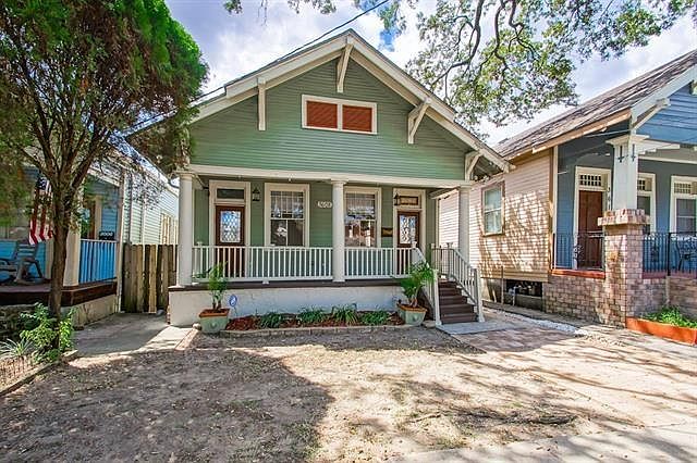 1st image of 3608 Banks St