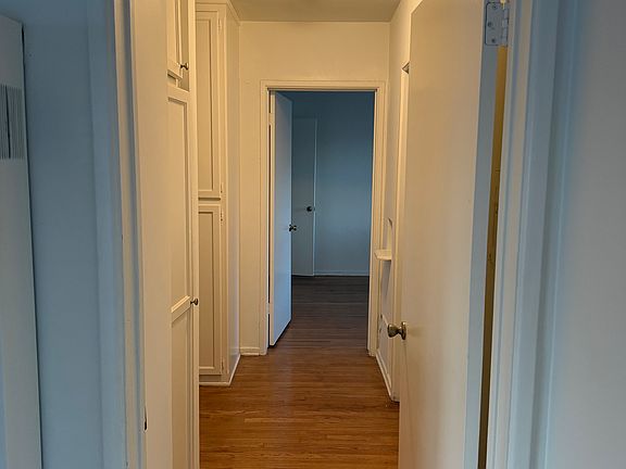 5th image of 8529 Cashio St APT 2
