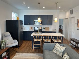 959 Summit Ave FLOOR 3, Jersey City, NJ 07307