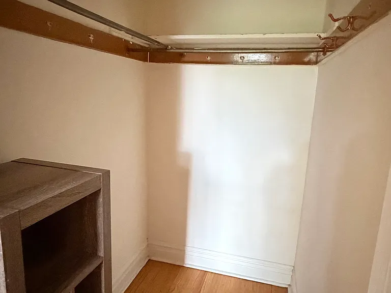 3118 W Palmer Blvd #2F — Photo 6