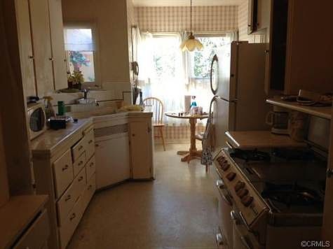 5th image of 697 E Jefferson Ave