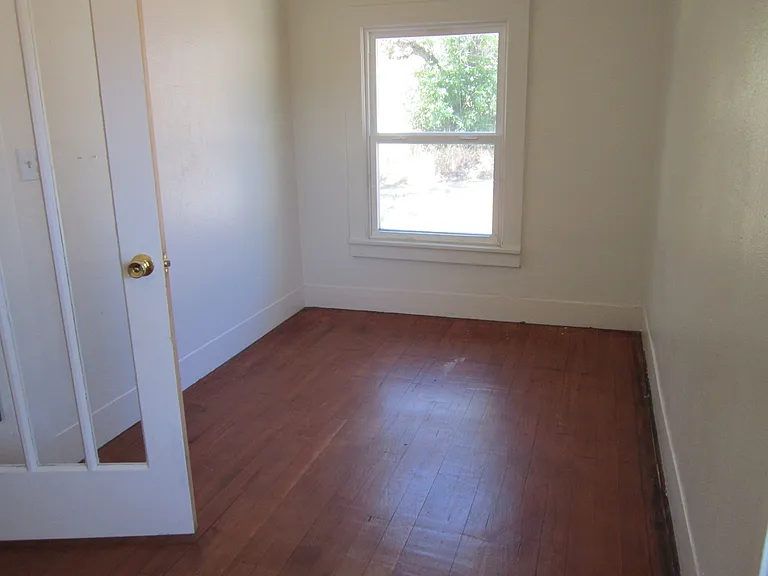 438 High St — Photo 10
