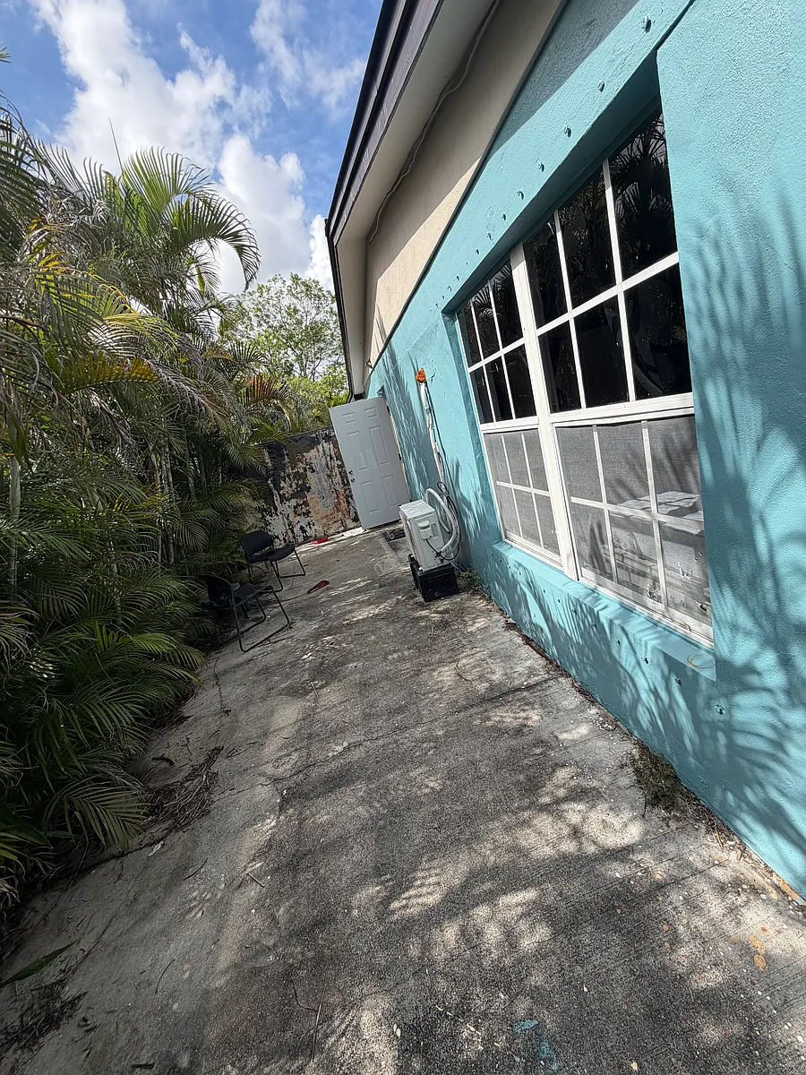 Building Photo - 5011 NW 179th Ter