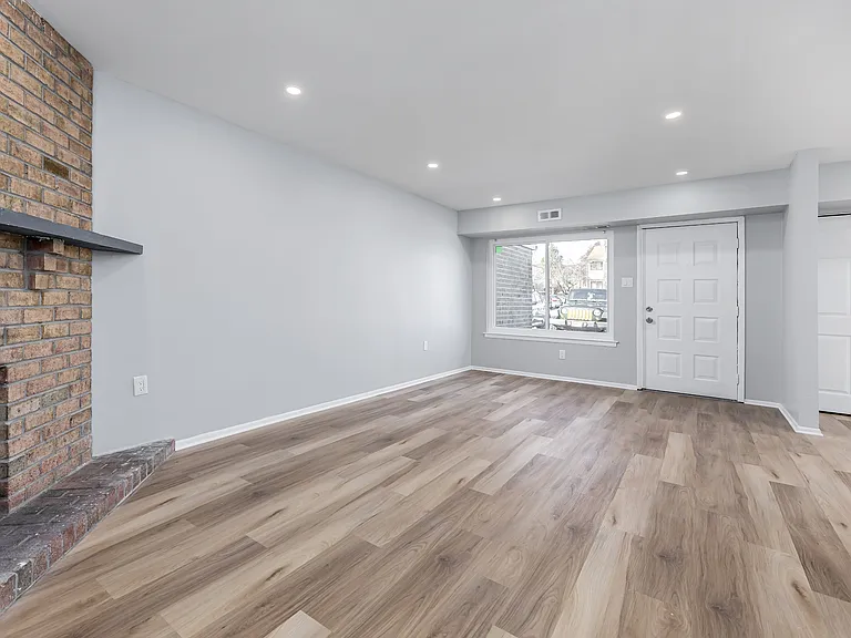 411 Timber Creek Rd #1 — Photo 3