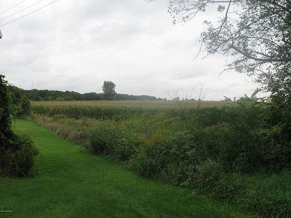 3rd image of 8204 County Road 116 SE