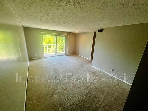 4th image of 435 Anderson Ferry Rd #11