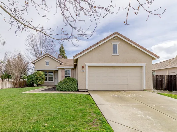 2353 Independence Trl, Plumas Lake, CA 95961
