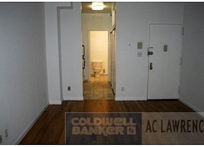 5th image of 230 E 54th St APT 4D