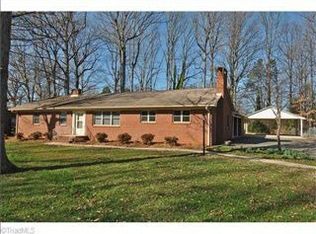6231 Bingham Ave, Clemmons, NC 27012