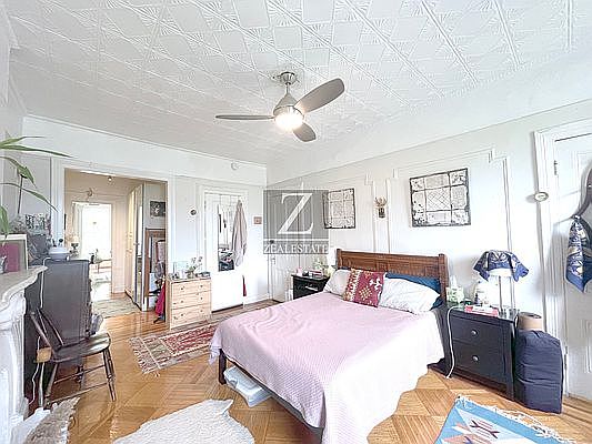 1st image of 384 Greene Ave #3