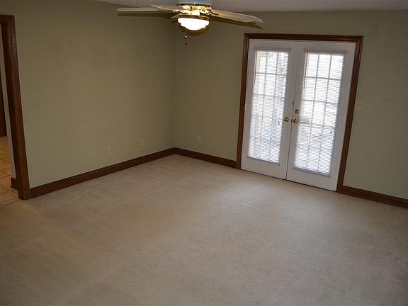 5th image of 4380 La Jolla
