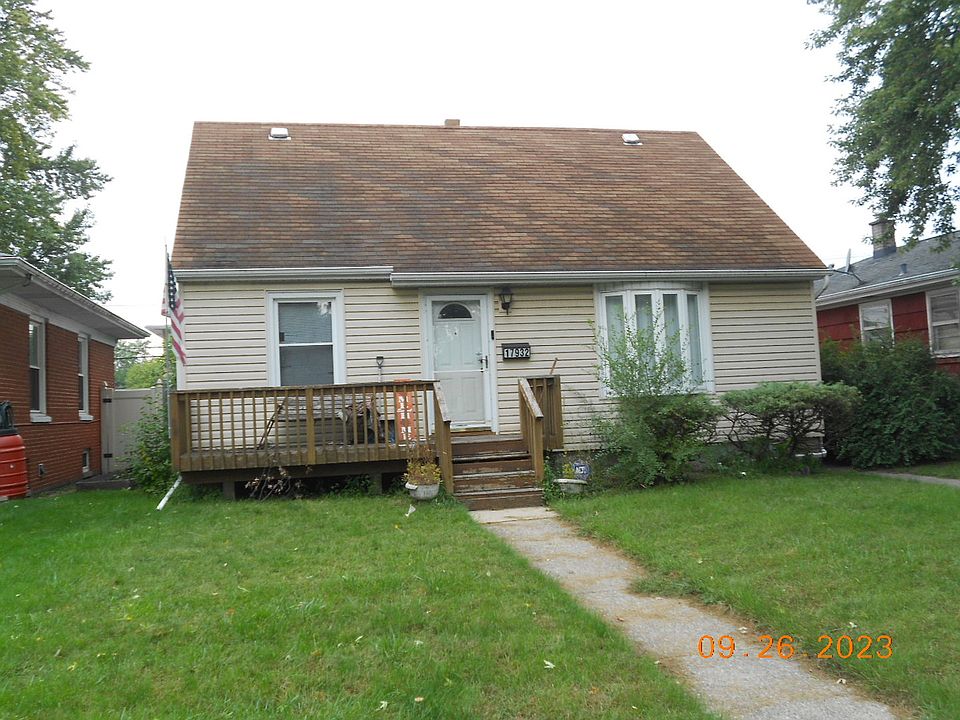 1st image of 17932 Glen Oak Ave