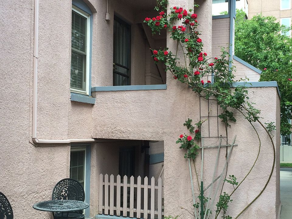 little courtyard