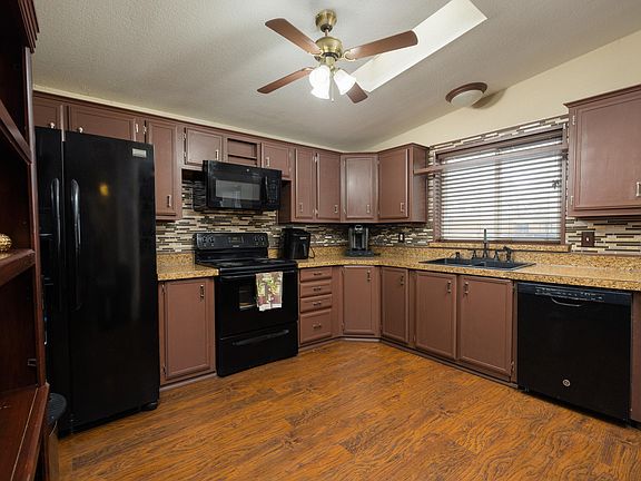 3rd image of 5063 S Highway 97 Unit 38