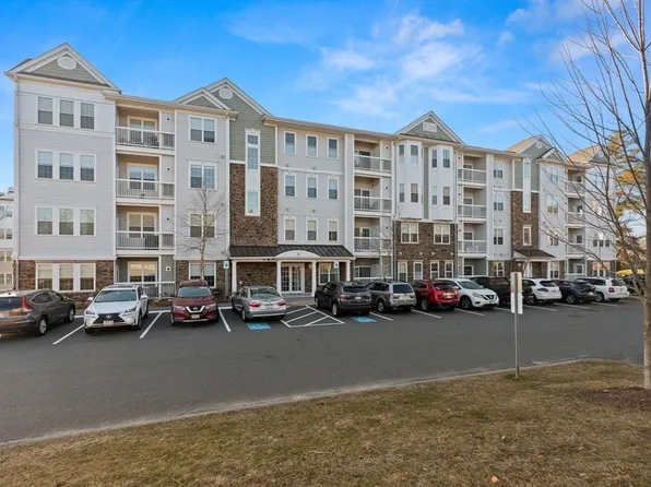 62 Abigail Way Unit 4002, Reading, MA 01867