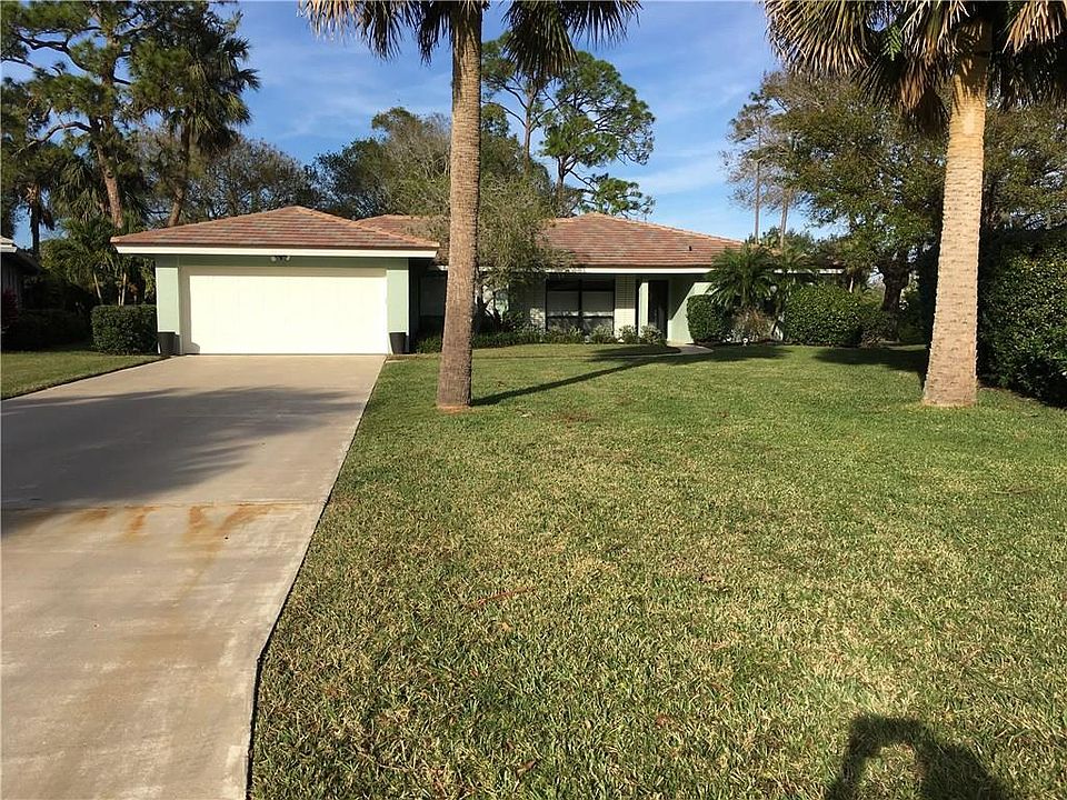 1st image of 2383 SW Spoonbill Dr