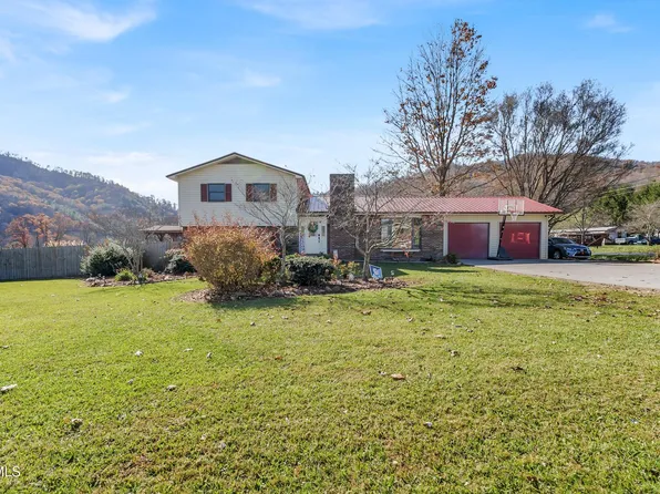 3302 Gap Creek Rd, Hampton, TN 37658