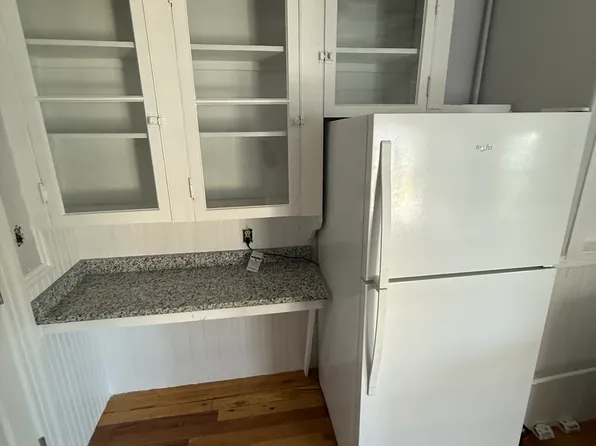 120 Maplewood Ave Floor 3, Cranston, RI 02920