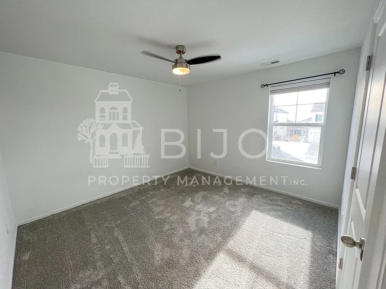 5250 Makalu Dr — Photo 19