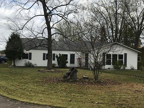 3rd image of 3823 Tacoma Ave