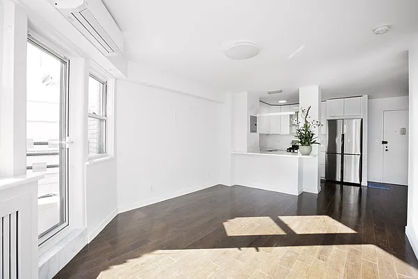 Rented by Waldstar Real Estate LLC | media 29