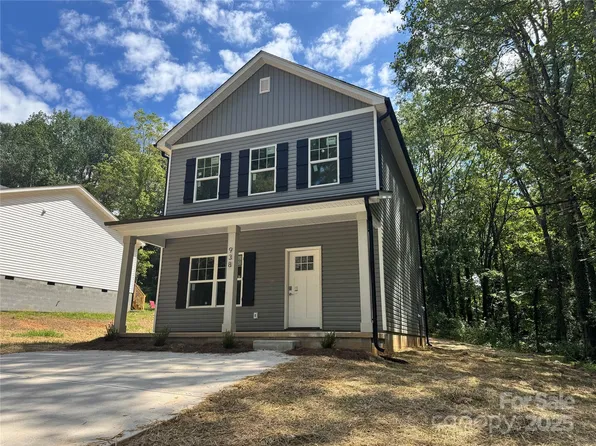 938 Saturn St, Gastonia, NC 28052