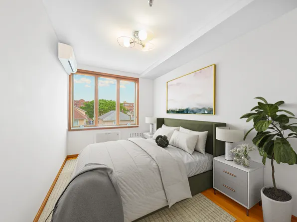 1749 East 16th Street image 4 of 9