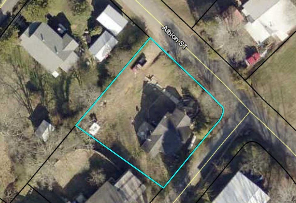 2nd image of 34 Albion St