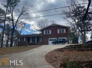 6071 S River Rd, Douglasville, GA 30135