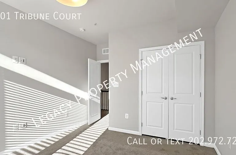 3201 Tribune Ct — Photo 5