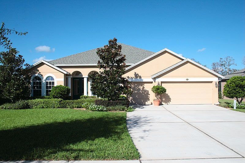 1st image of 2652 Aloma Oaks Dr