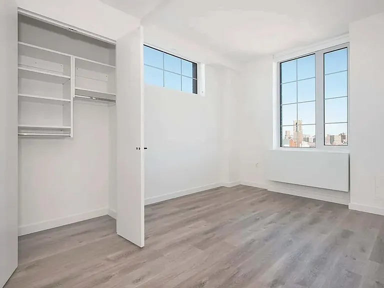 1856 Park Ave #18A — Photo 6