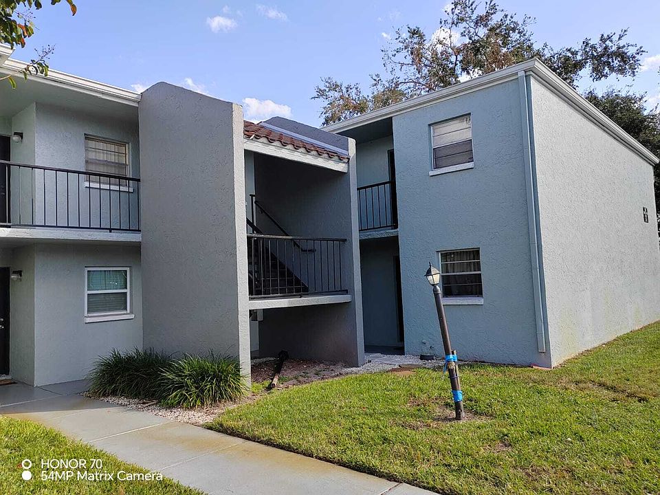 1st image of 2839 Somerset Park Dr Unit 201-1-1