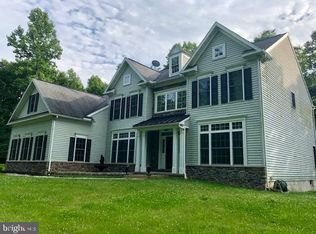 70 Kane Rd, Morgantown, PA 19543