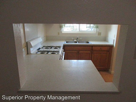 3rd image of 8244 Beech Ave APT 11