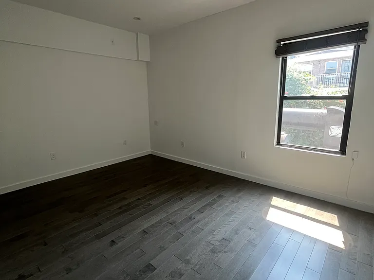 42-28 Bell Blvd #2R — Photo 6