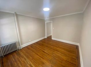 118 Saint Marks Pl #2E, New York, NY 10009